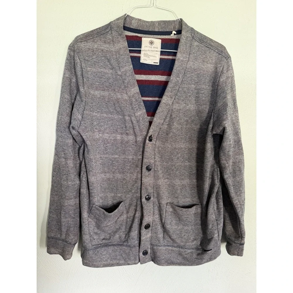 On The Byas button-front cardigan contrasting striped interior lining L grandpa
